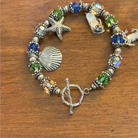 Beachy bracelet, beaded jewelry - Picture 5 of 9